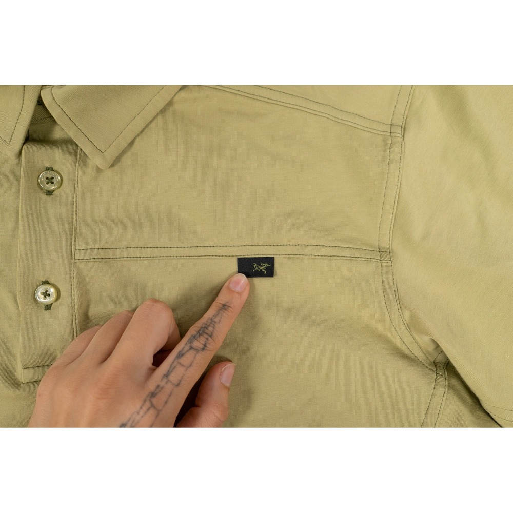 Arc'teryx Mens Polo Shirt Captive Short Sleeve Pocket Tan Khaki Size M Gorpcore image 2